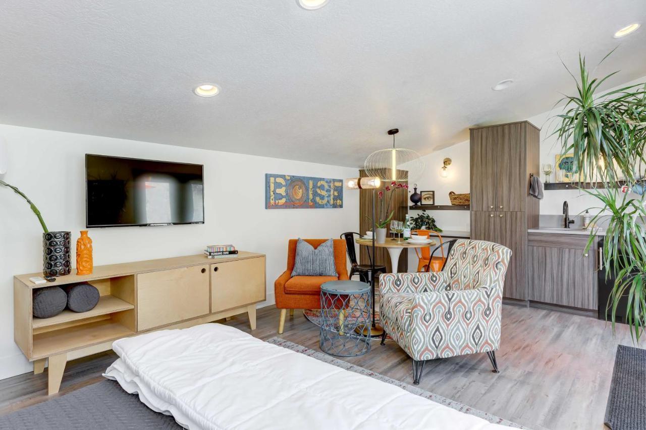 Stylish And Modern Boise Studio With Foothills Views! エクステリア 写真